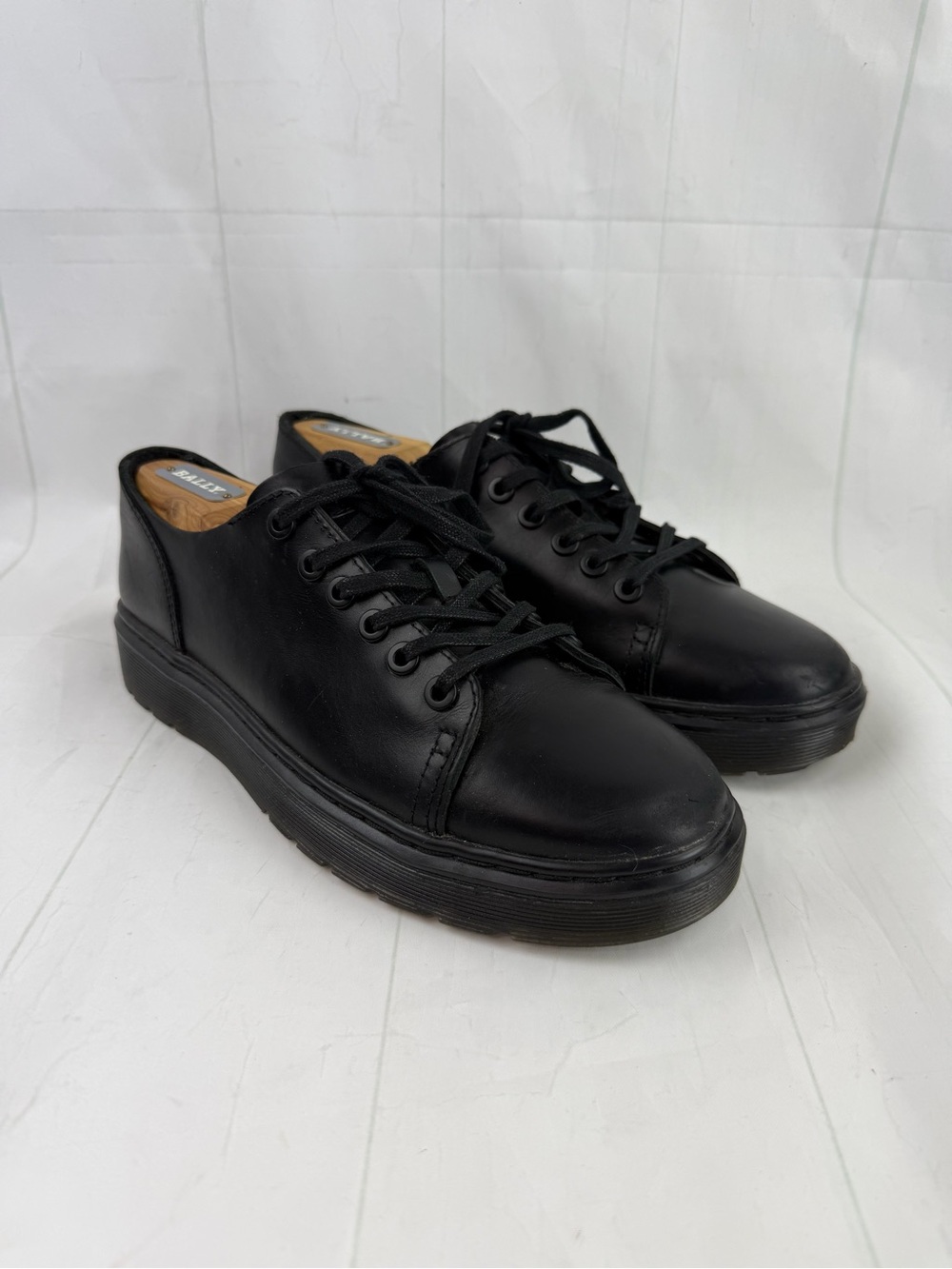 Dr. Martens Men’s Dante Black Leather Platform Sneakers Size 7